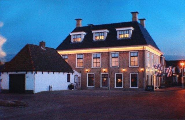 Hotel De Harmonie Sexbierum Zewnętrze zdjęcie